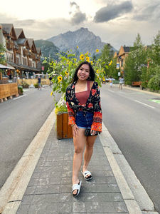 Meet your Posher, Janella